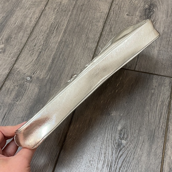 Silver clutch - Picture 5 of 6